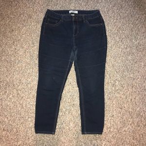 Plus size skinny jeans